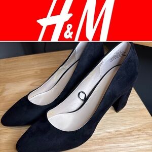 H&M Heels Womens US Size 6 (37) BLACK FAUX SUEDE pumps Y2K Grunge block heel